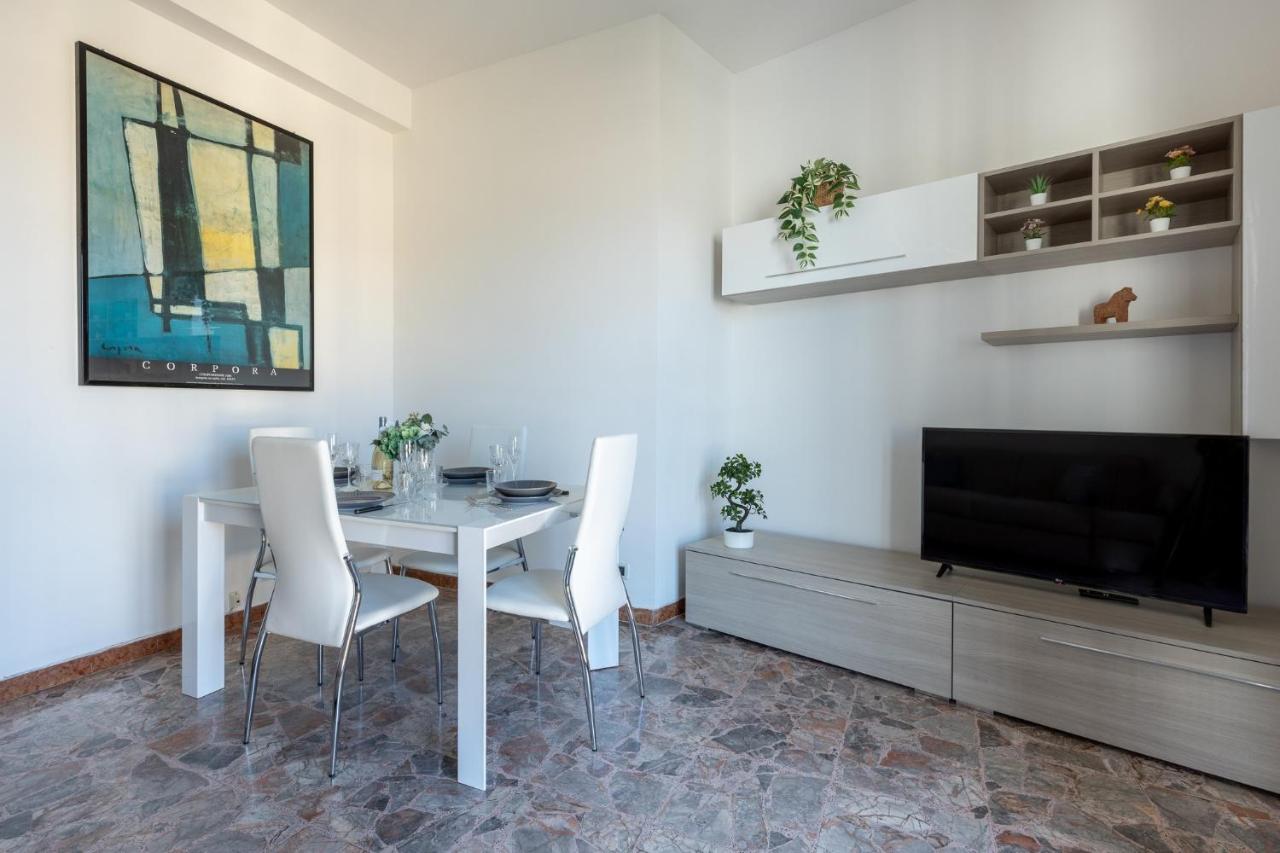 Appartamento Pisa Quiet And Bright Flats With Balcony Esterno foto