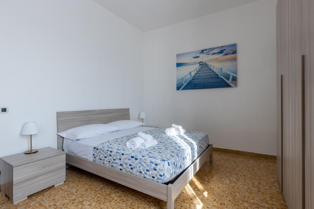 Appartamento Pisa Quiet And Bright Flats With Balcony Esterno foto